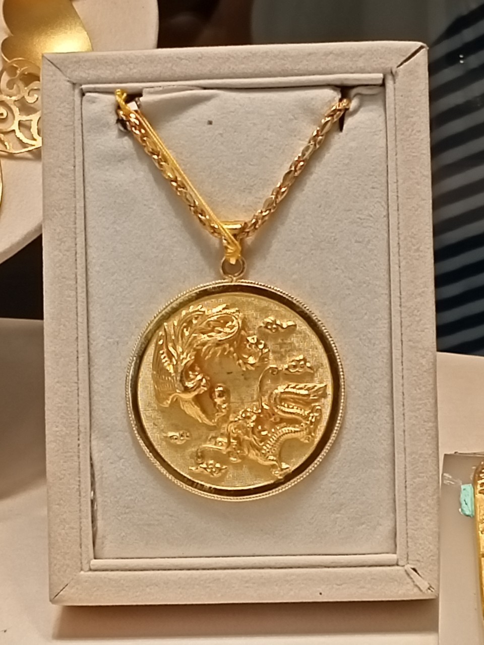 三重當舖,三重黃金借款案例-590久原當舖提供新北市鑽石黃金借款,三重當舖,三重鑽石黃金借款,蘆洲鑽石黃金借款,新莊鑽石黃金借款,台北市鑽石借款,大同區黃金借款,中山區鑽石黃金借款,樹林鑽石黃金借款,板橋鑽石黃金借款,菜寮捷運站附近鑽石黃金借款,機車借款,三重房屋二胎借款,三重名錶借款,三重黃金借款,三重當舖轉當,三重小額周轉,新北市附近當鋪,三重附近當鋪,新北市,台北三重地區如有資金需求歡迎來電16